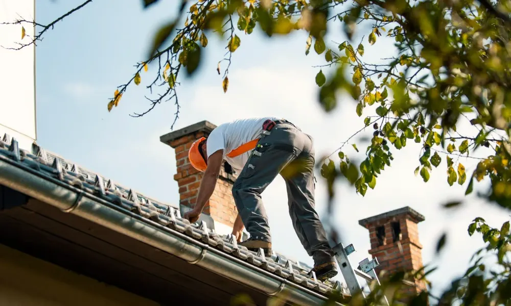 Local SEO for Roofers Turn Searches into Estimates